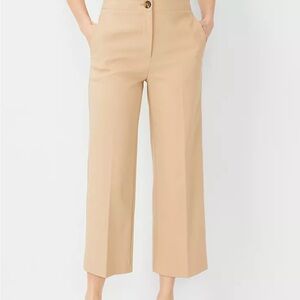 Ann Taylor 4 Petite Kate Wide Leg Crop Pant - Curvy Fit